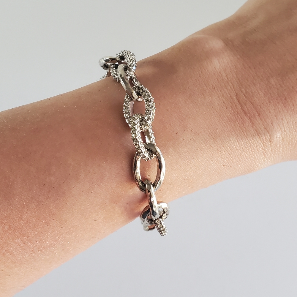 Stella & Dot Bracelet hammered silver tone chain w/ pave clear crystals